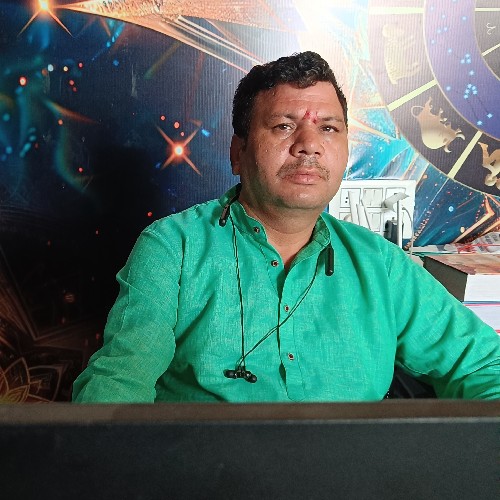 NakshtraTak Astrologer